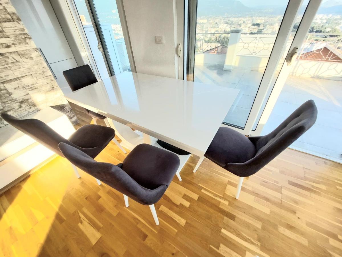 Apartment Sea & Mountain Bar Buitenkant foto